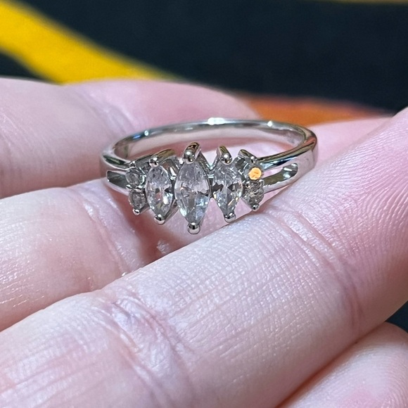 Source Unknown Jewelry - Lab-simulated Marquis Cut Diamond Sterling Silver 925 TG Size 7 Ring